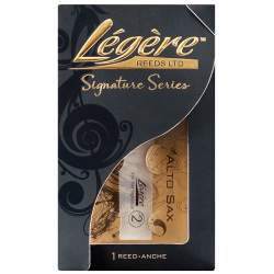 Légère Signature synthetic alto saxophone reed (1)