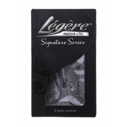 Légère Signature European Cut synthetic Bb clarinet reed (1)