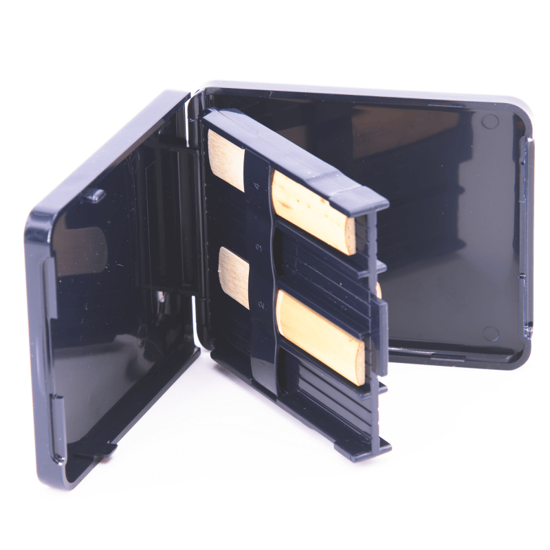 Vandoren case for 8 reeds at BD Music